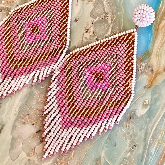 🌺🎉HP🎉🌺 NWT Deepa Gurnani Beaded Diamond Fringe Chandeliers - Picture 5 of 16